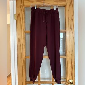 Lululemon Burgandy Joggers size 6